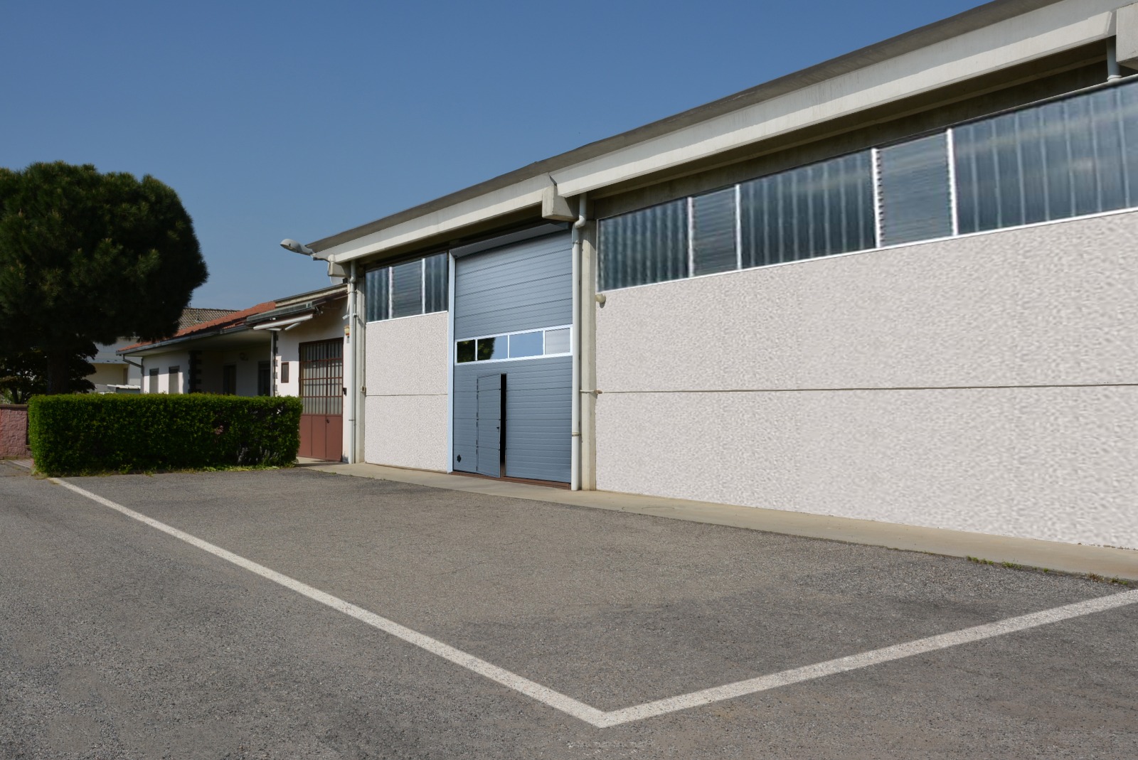 41c459ed-b2d1-456a-8405-bfa18c4b0e7c